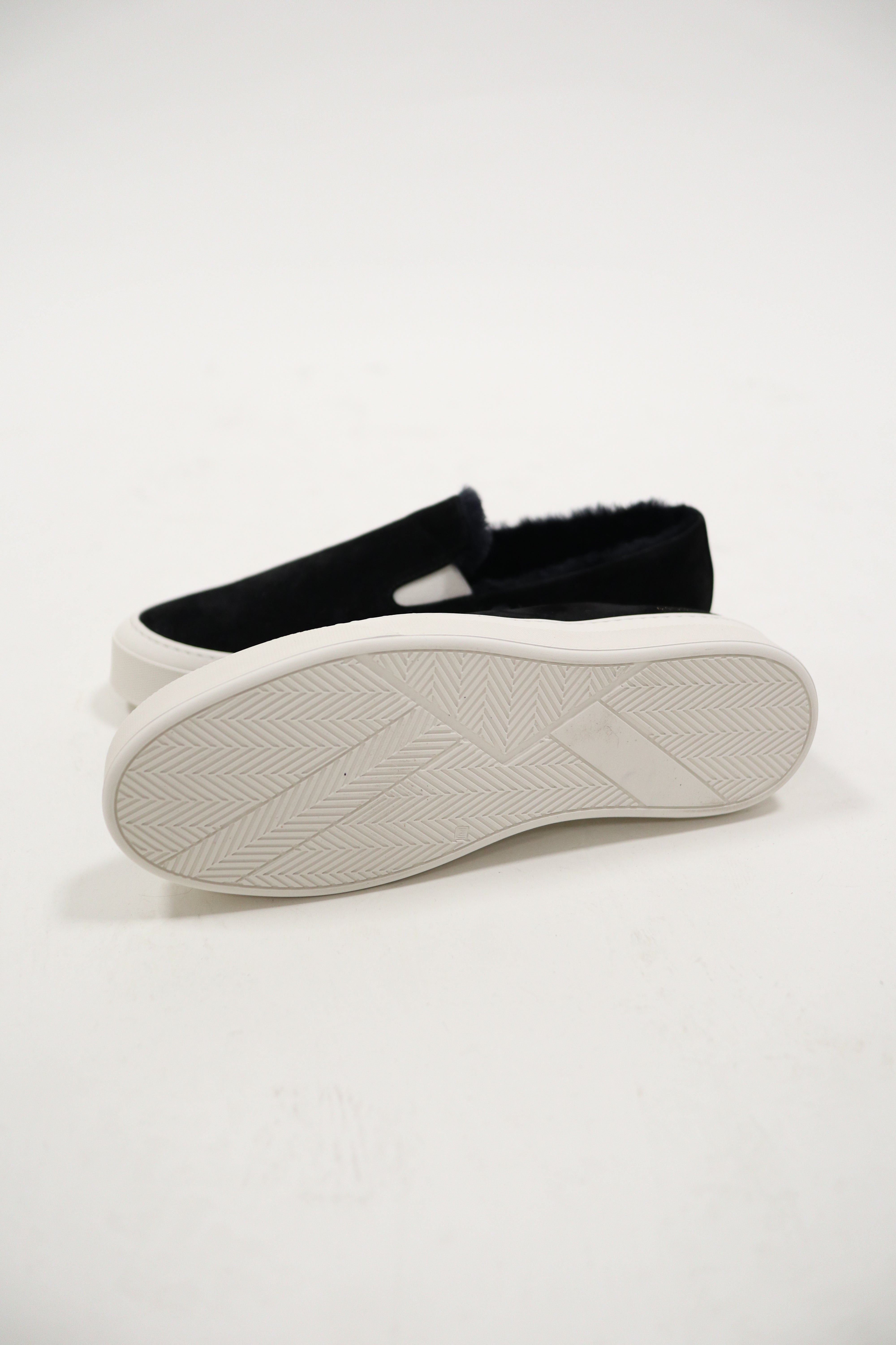 COMMON PRojects slipper