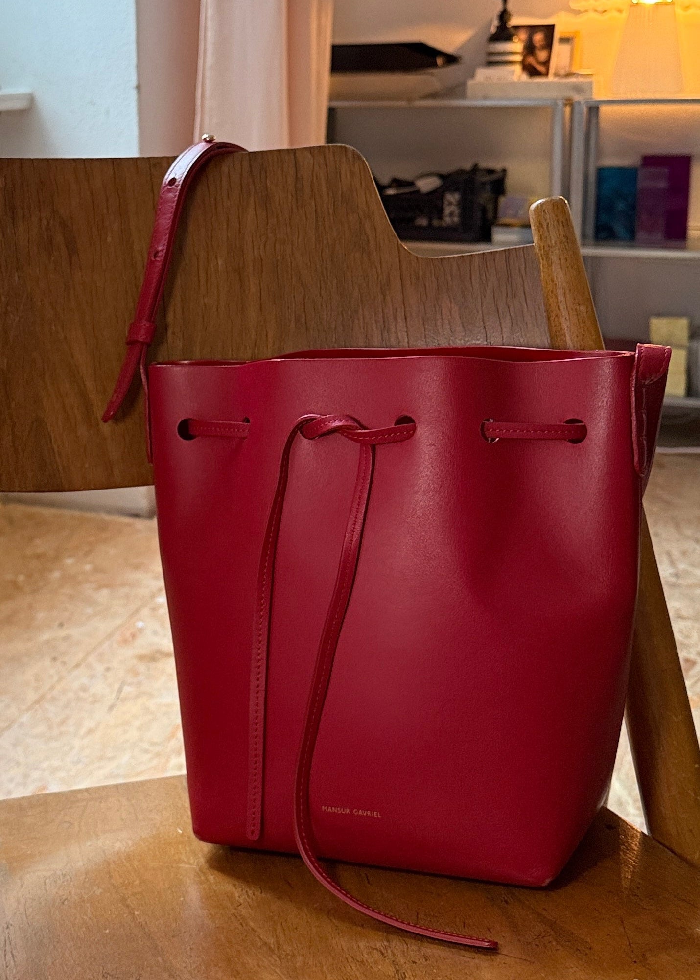 Mansur Gavriel Bucket Bag Medium in Flamma Second Hand – Dear Berlin