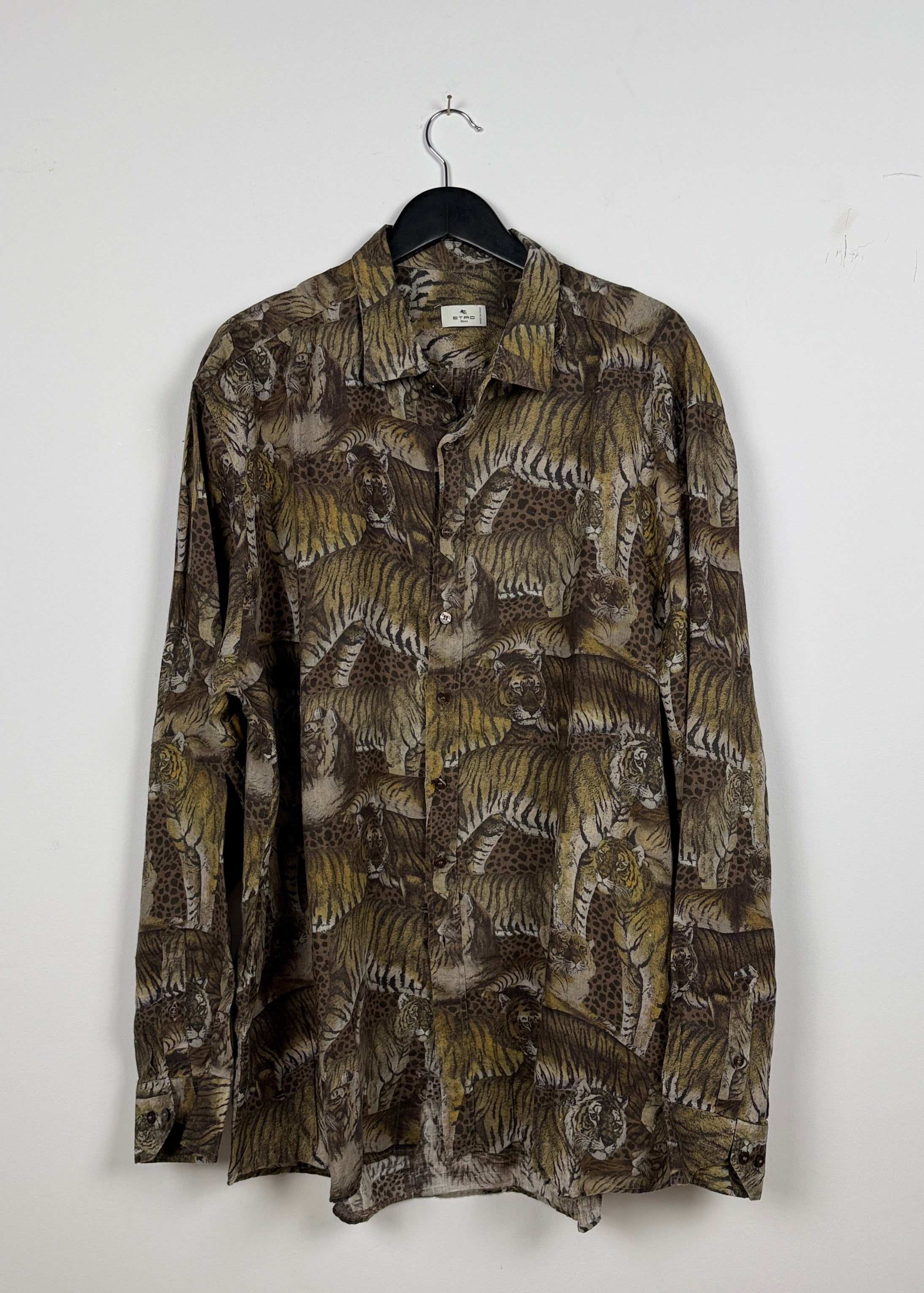 Etro Hemd mit Tigerprint allover Second Hand – Dear Berlin
