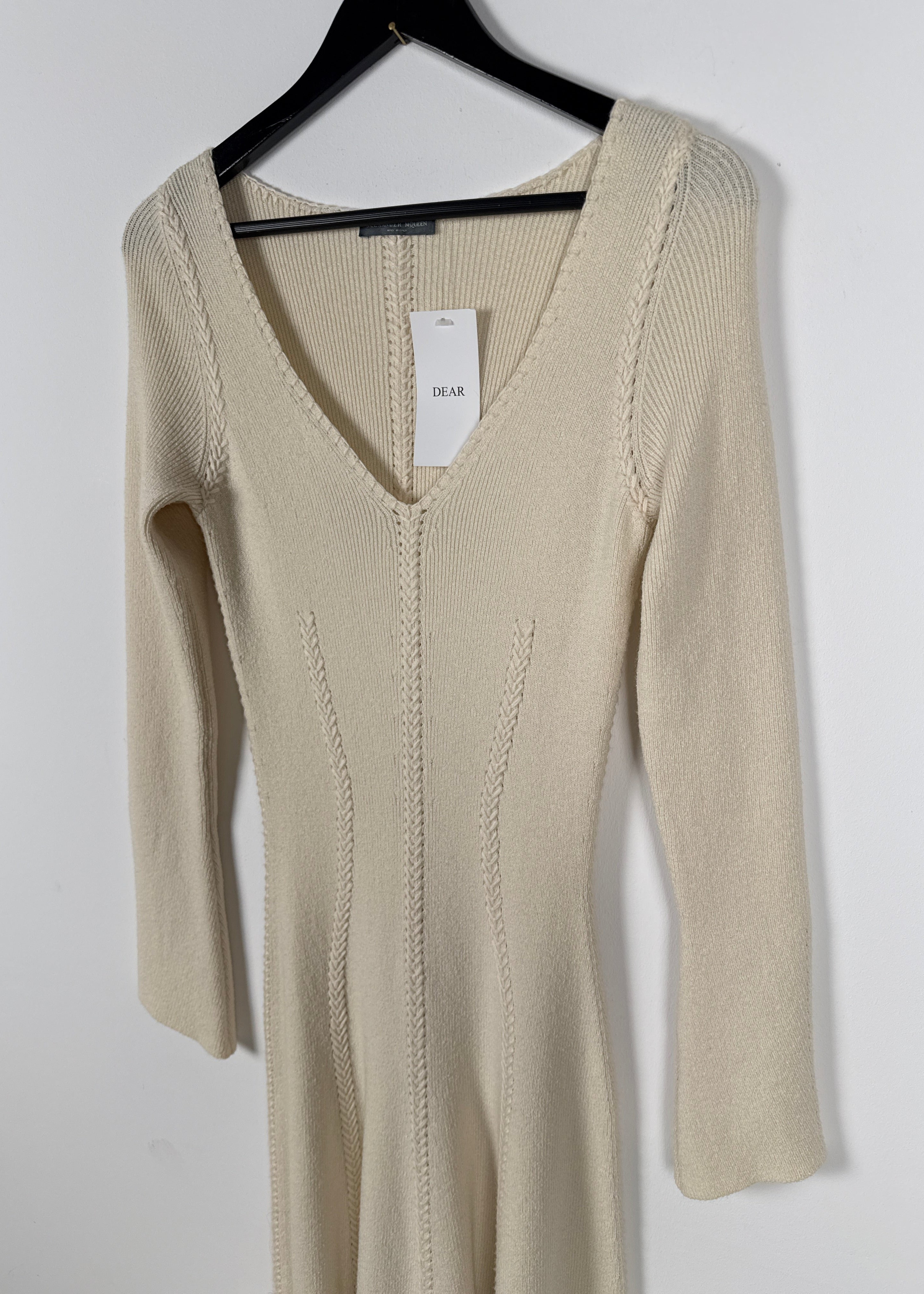 Langärmliges Maxikleid aus Strick.