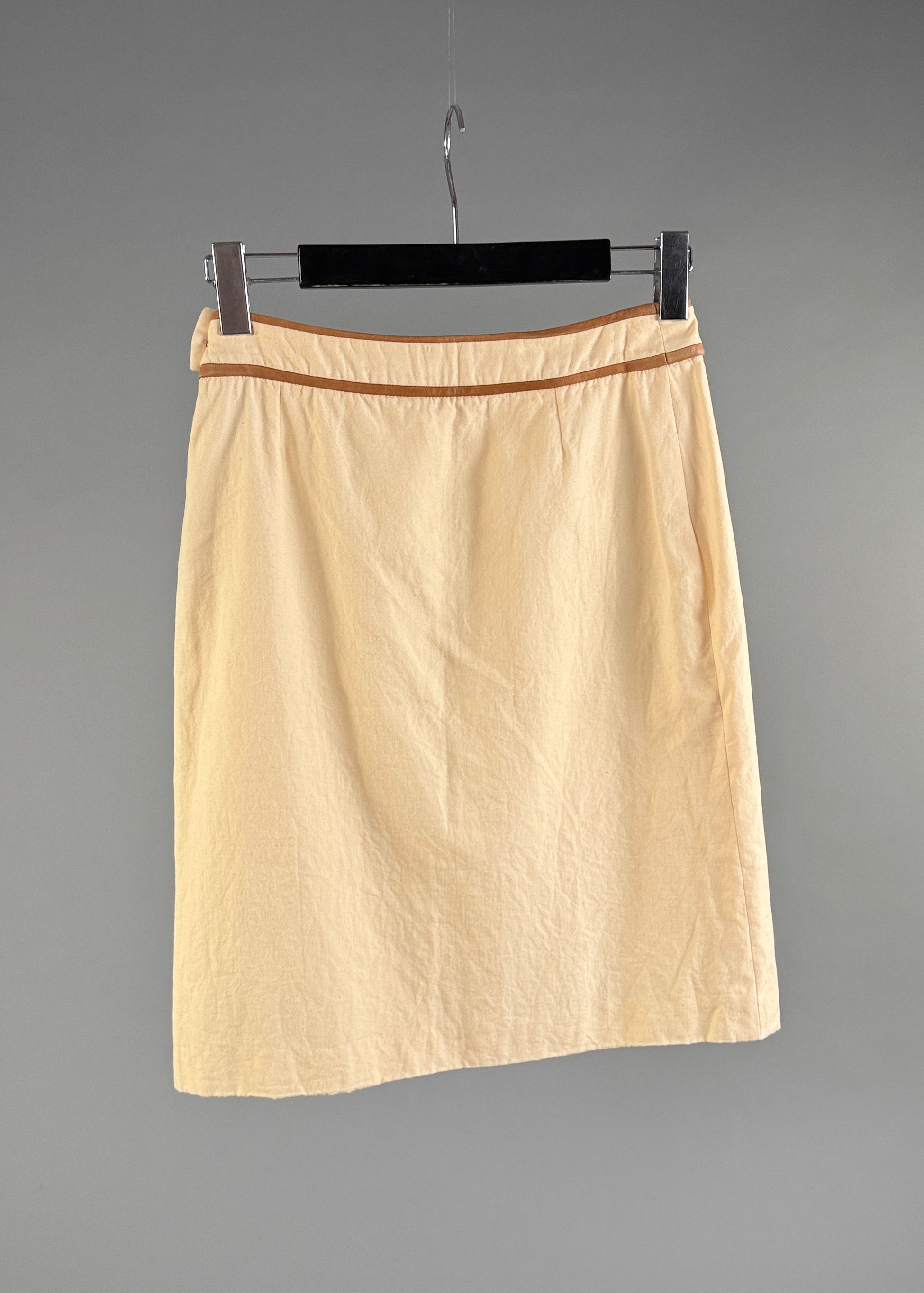 Midirock in hellem Beige