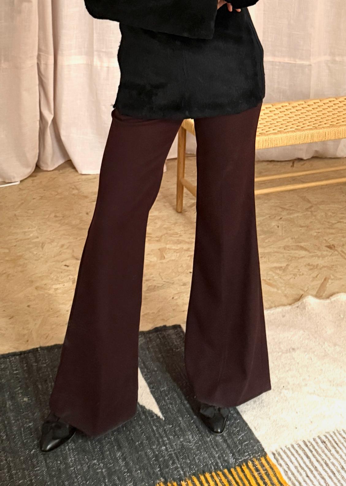 The Frankie Shop Bootcut Hose, weinrot, Gr. S Second Hand – Dear Berlin