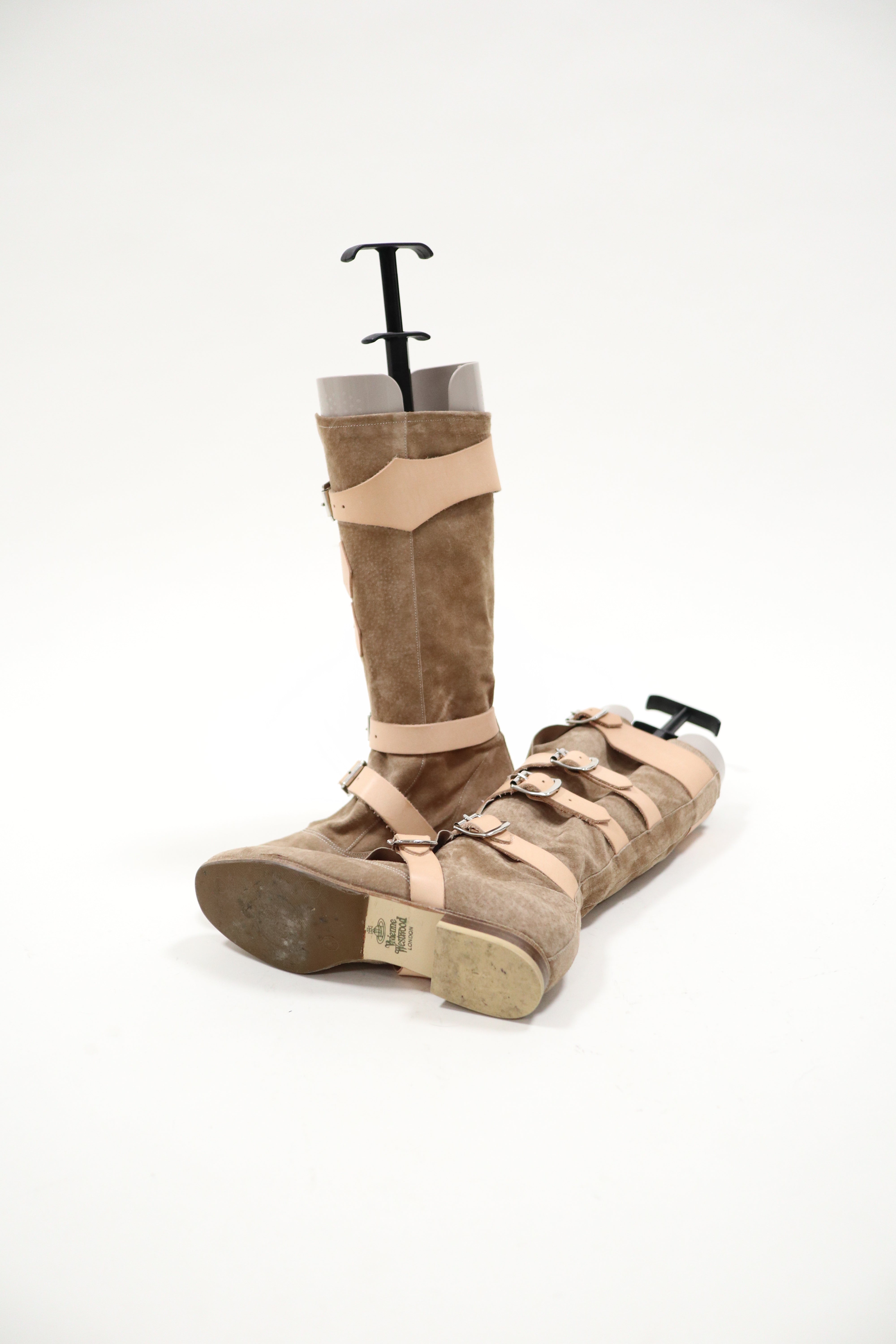 Vivien Westwood VIVIEN WESTWOOD Pirate Boots Second Hand – Dear Berlin