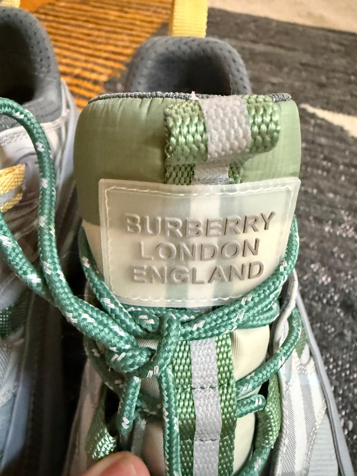 Arthur check low-top sneaker-Burberry-Dear Berlin