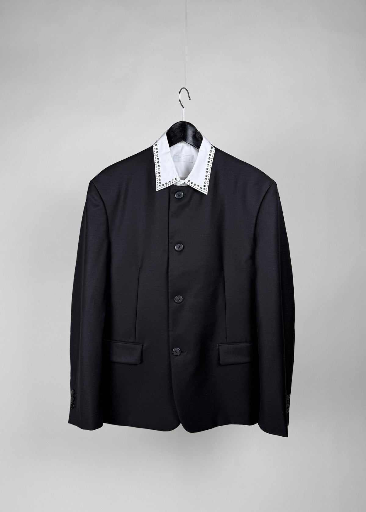 Prada Blazer mit Triangle -Logo - Schwarz Second Hand – Dear Berlin