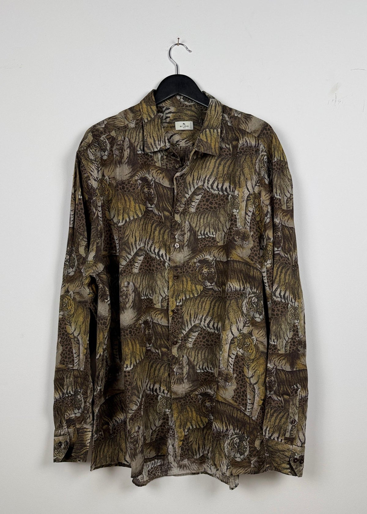 Etro Hemd mit Tigerprint allover Second Hand – Dear Berlin