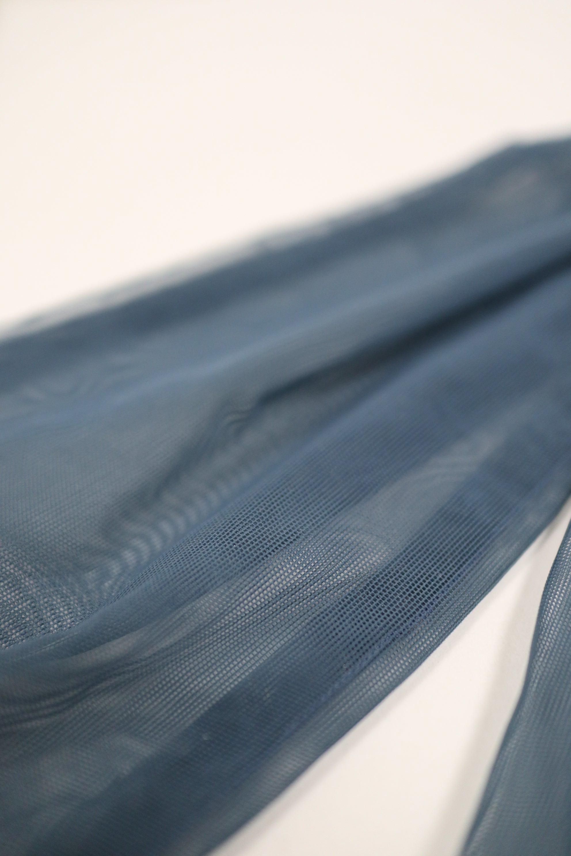 Simone Wild sheer slouch Kniestrümpfe Second Hand – Dear Berlin