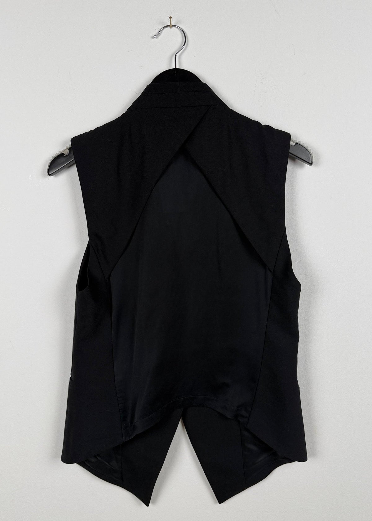 Helmut Lang Weste mit transparentem Rücken Second Hand – Dear Berlin