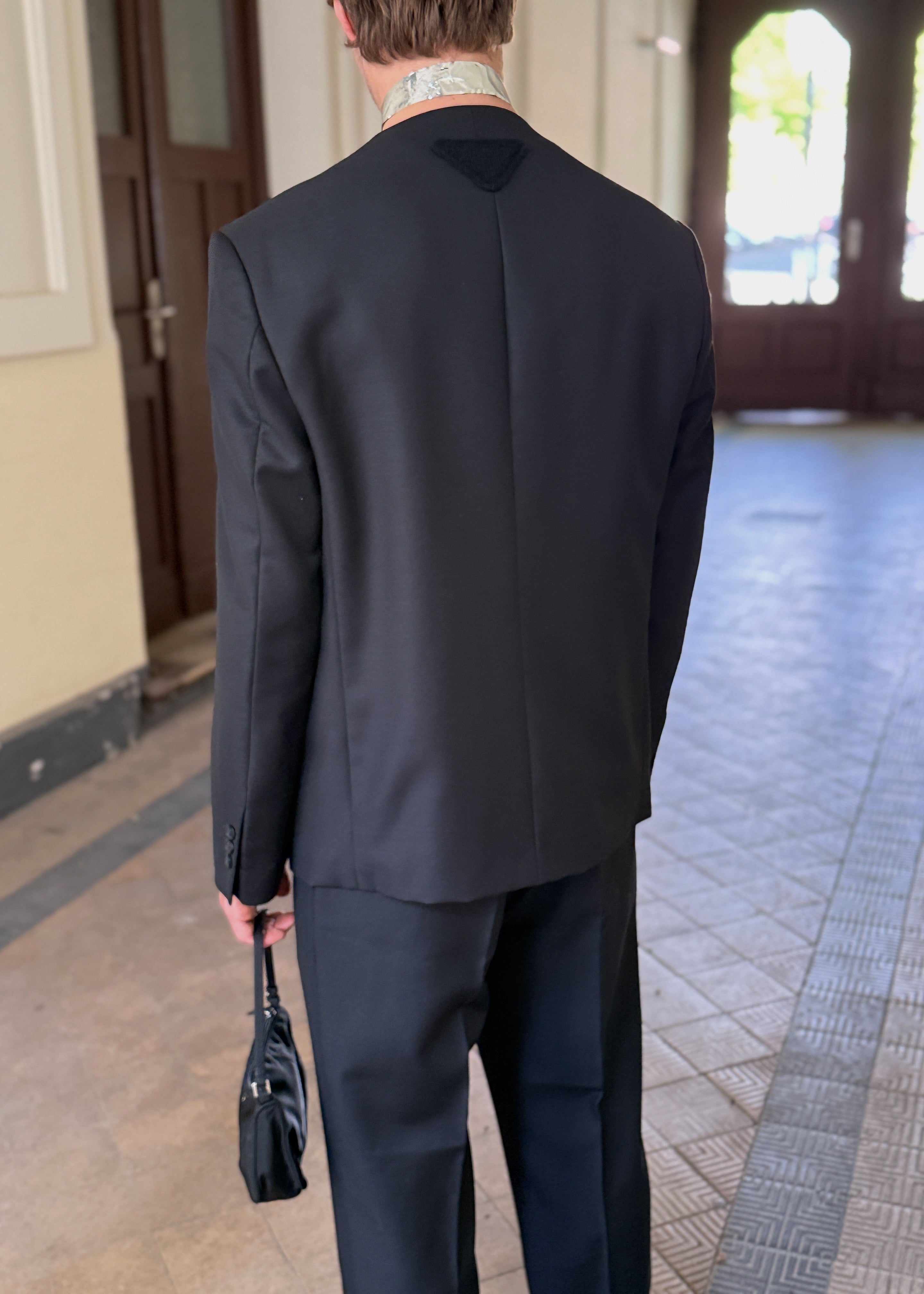 Prada Blazer mit Triangle -Logo - Schwarz Second Hand – Dear Berlin