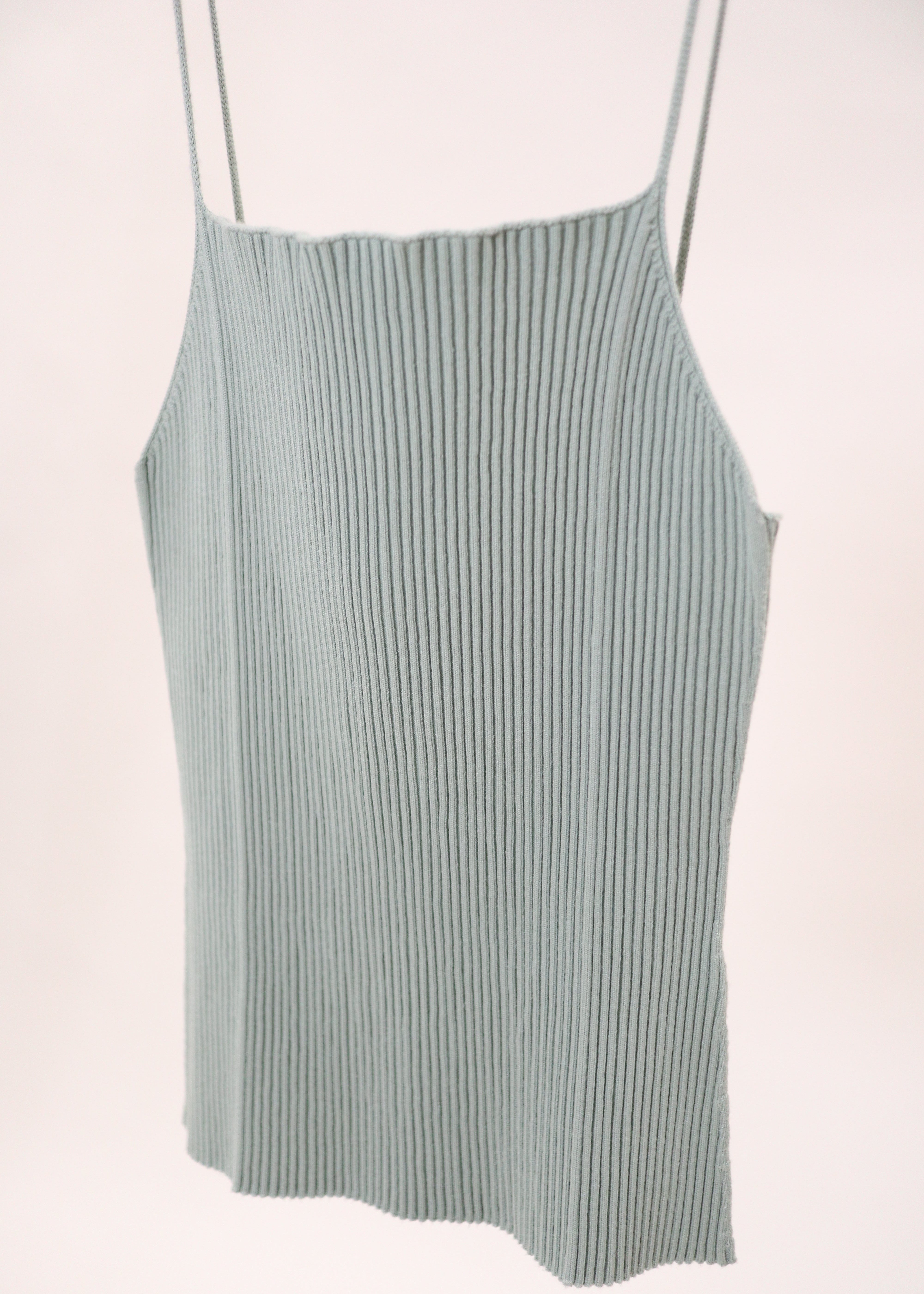 AERON Top