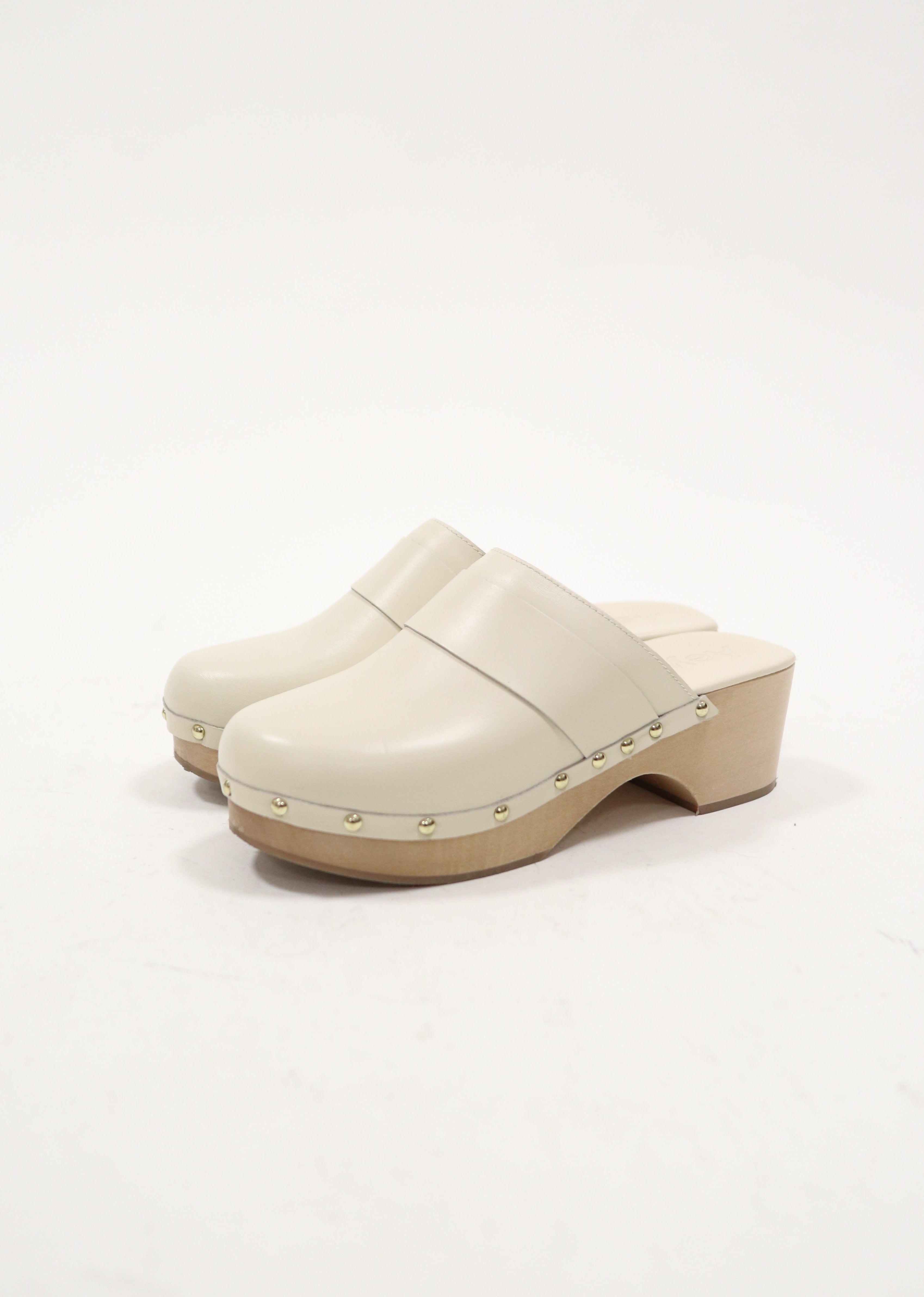 AEYDE Clogs