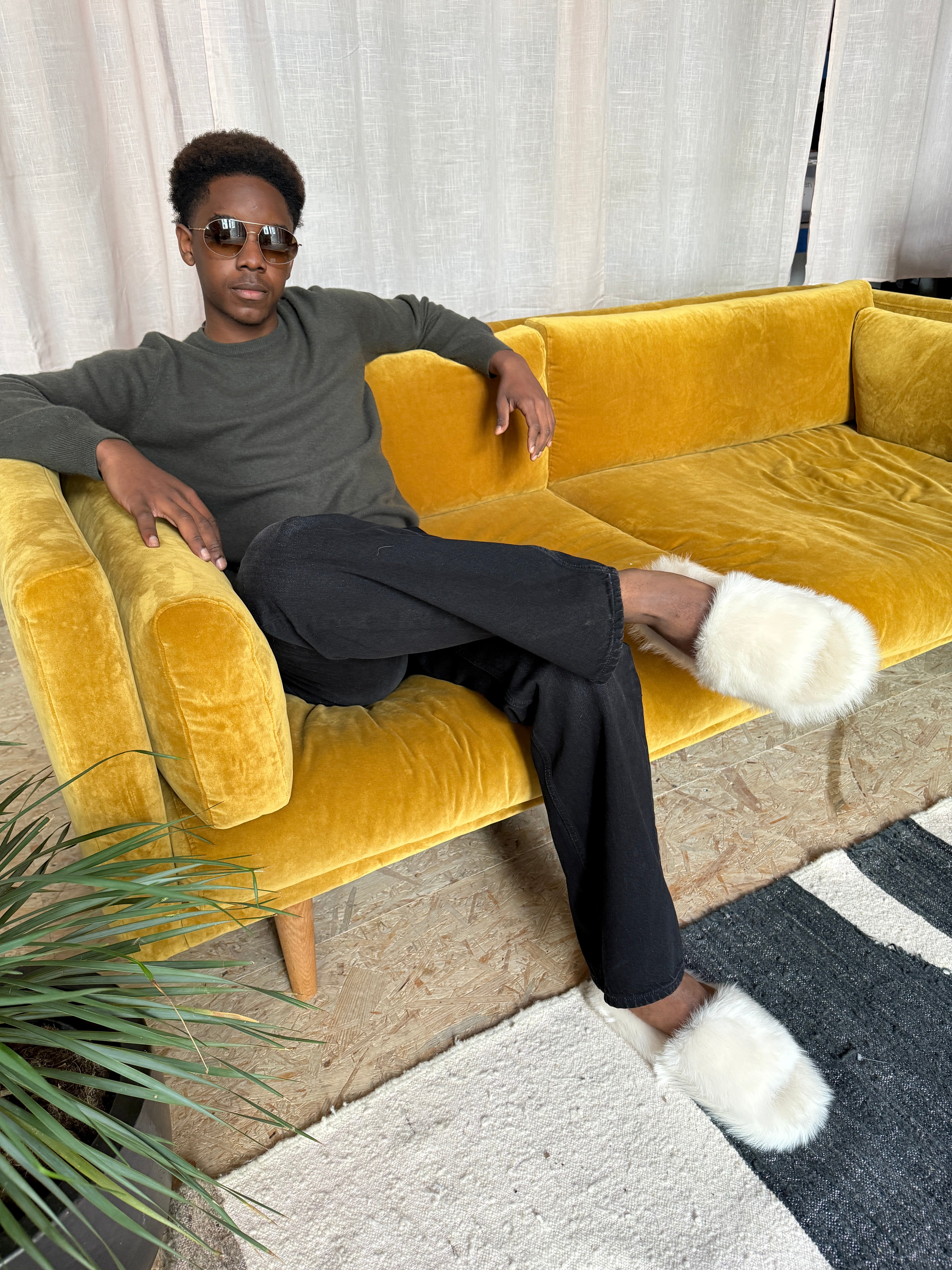 BOTTEGA VENETA Slides