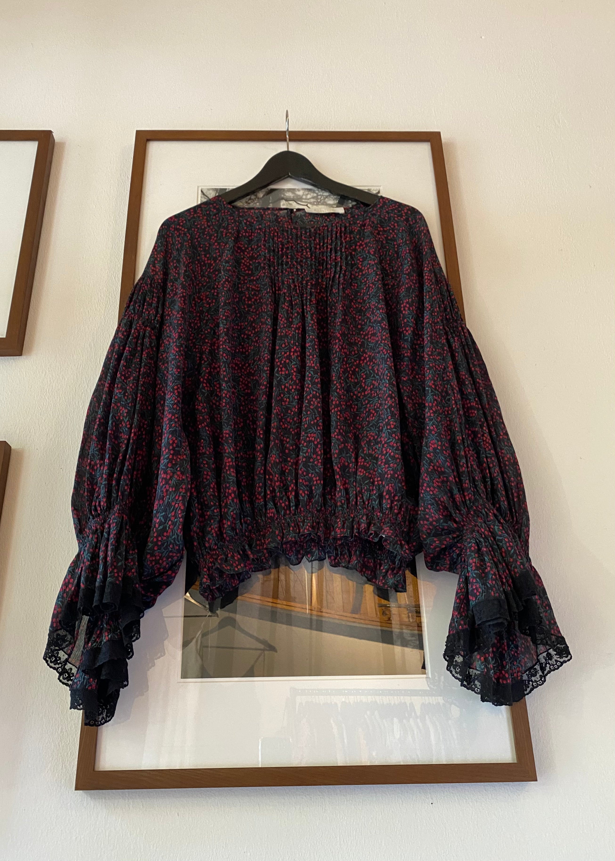 Chloé Crepe Rüschen Bluse, Gr.40 Second Hand – Dear Berlin