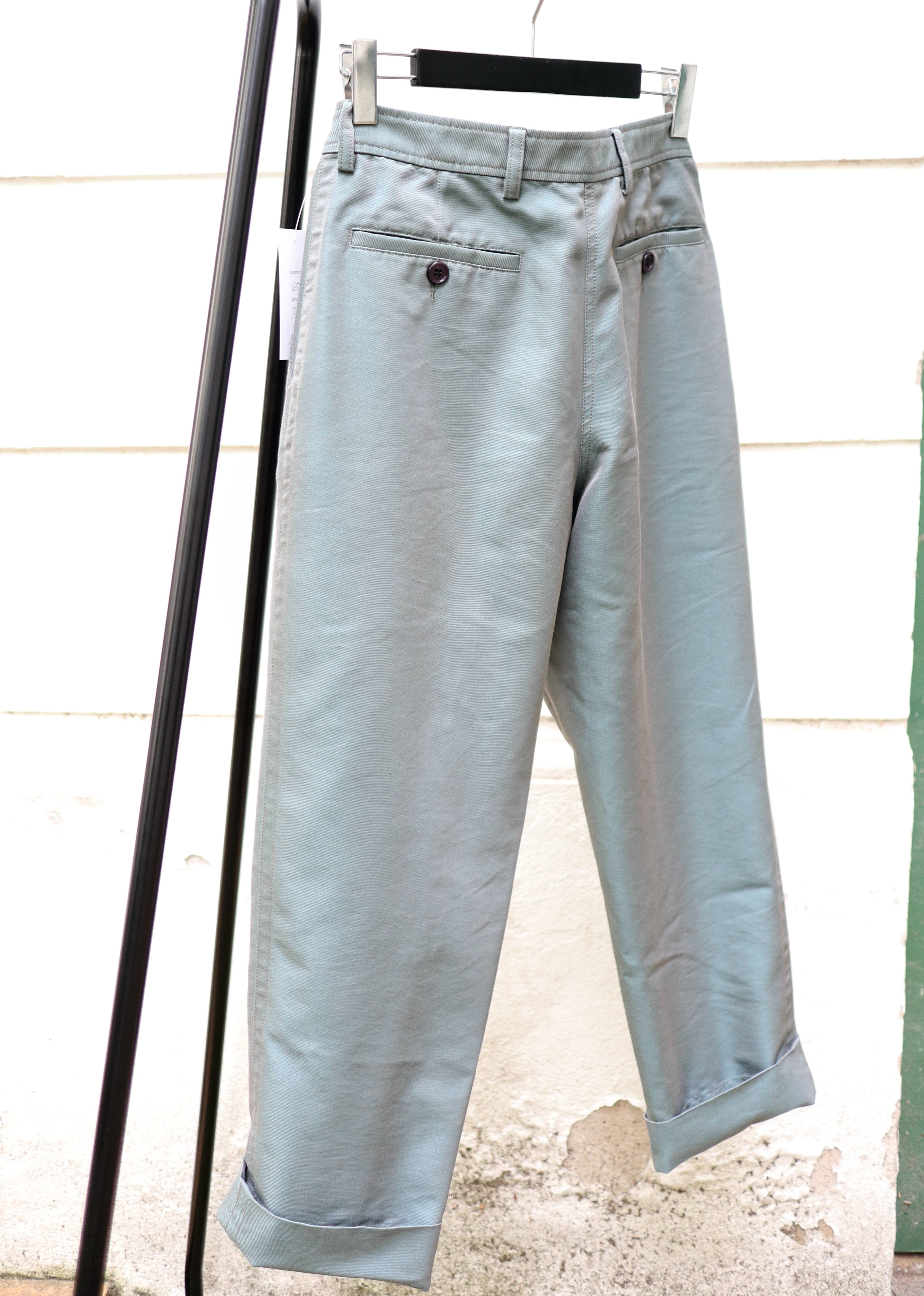 DRIES VAN NOTEN Pants