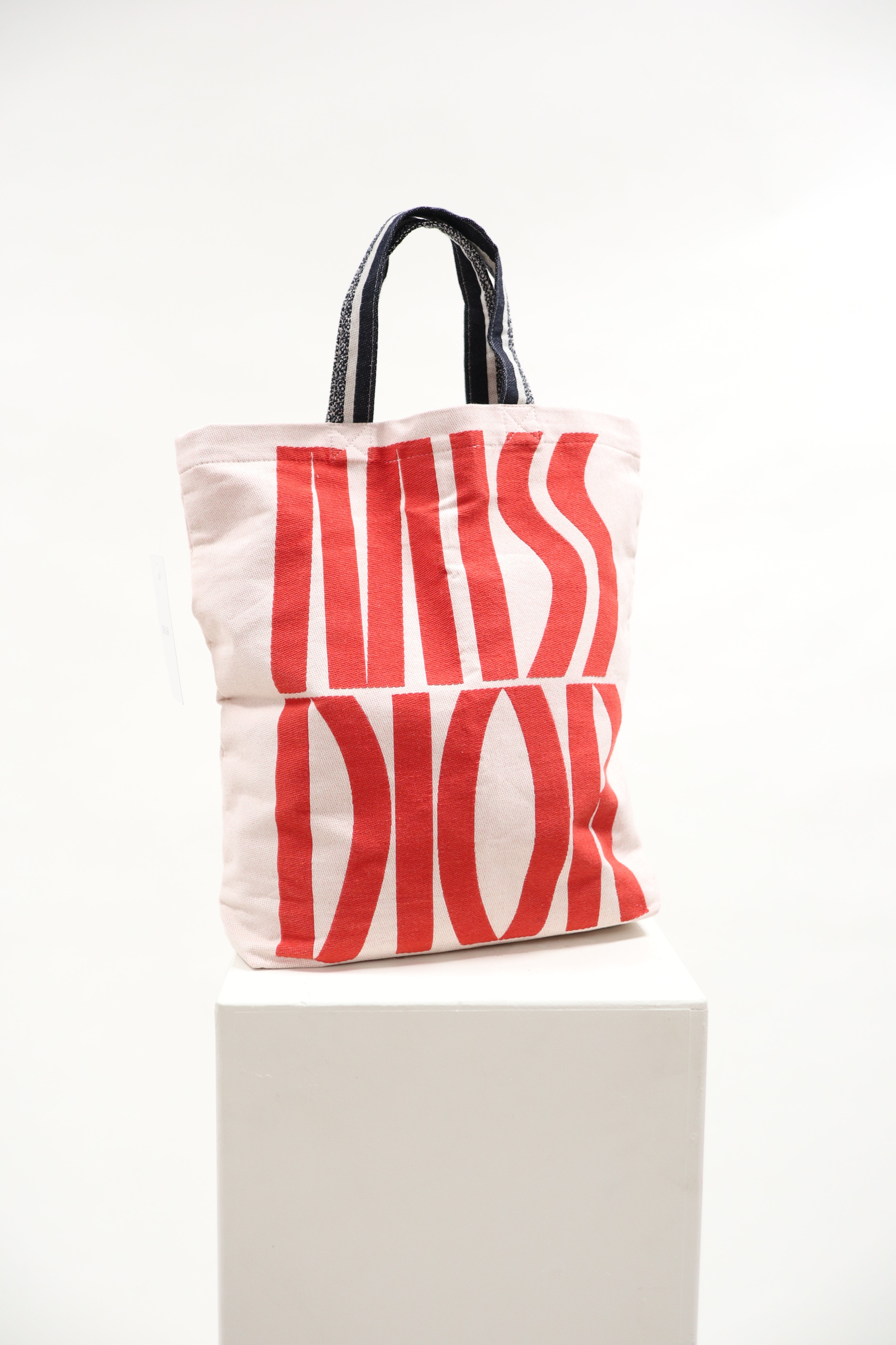 Dior shopper