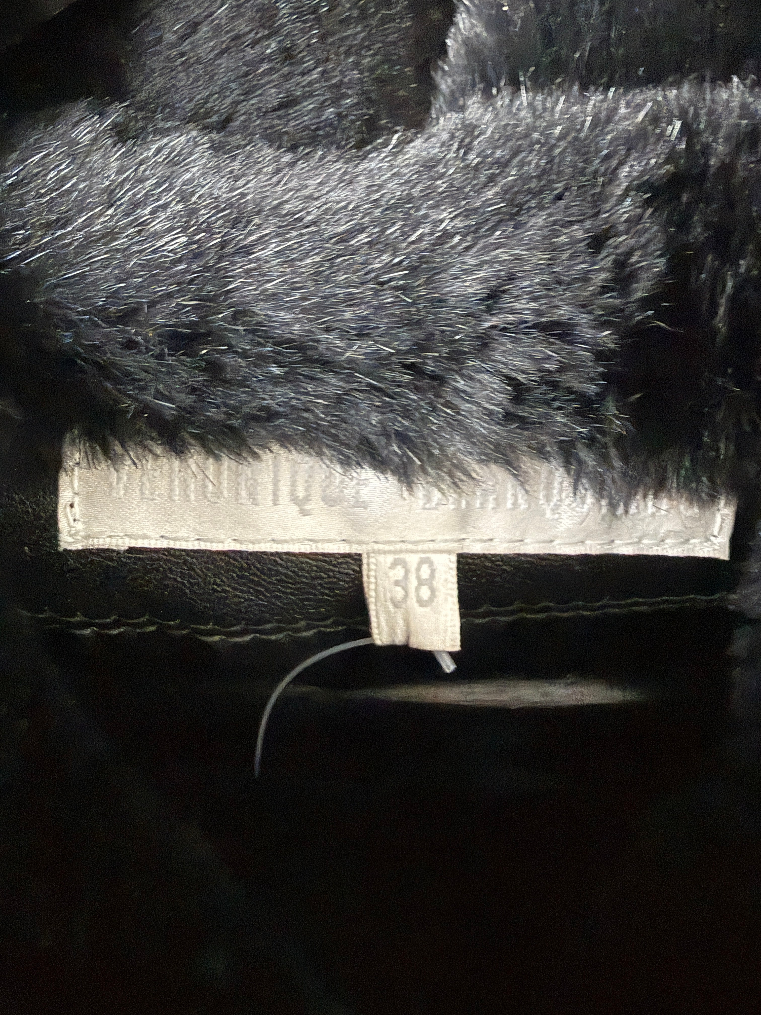 Veronique Branquinho Fur Top mit Strickeinsätzen Second Hand – Dear Berlin