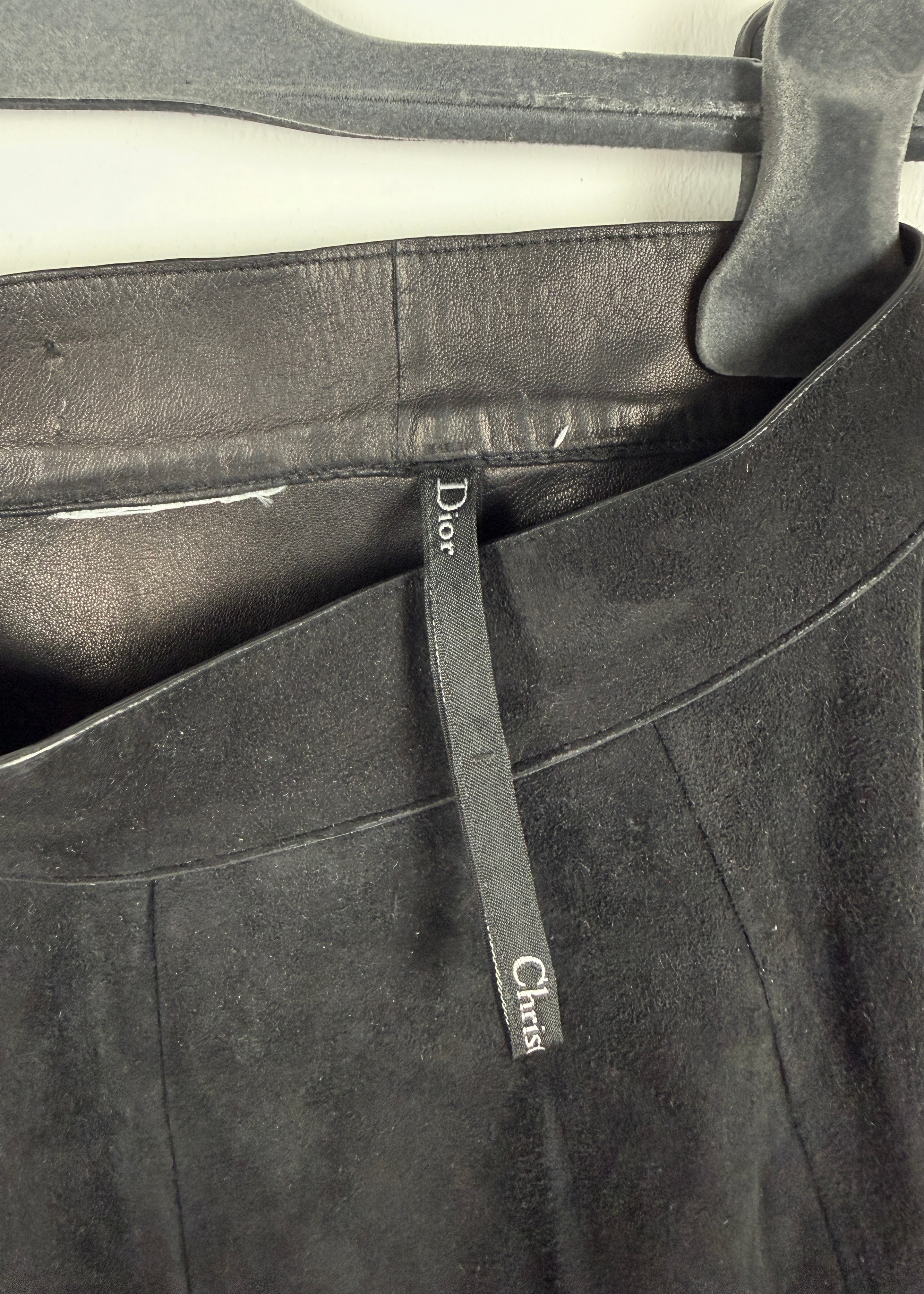Dior Schwarzer Fransenrock aus weichem Leder Second Hand – Dear Berlin