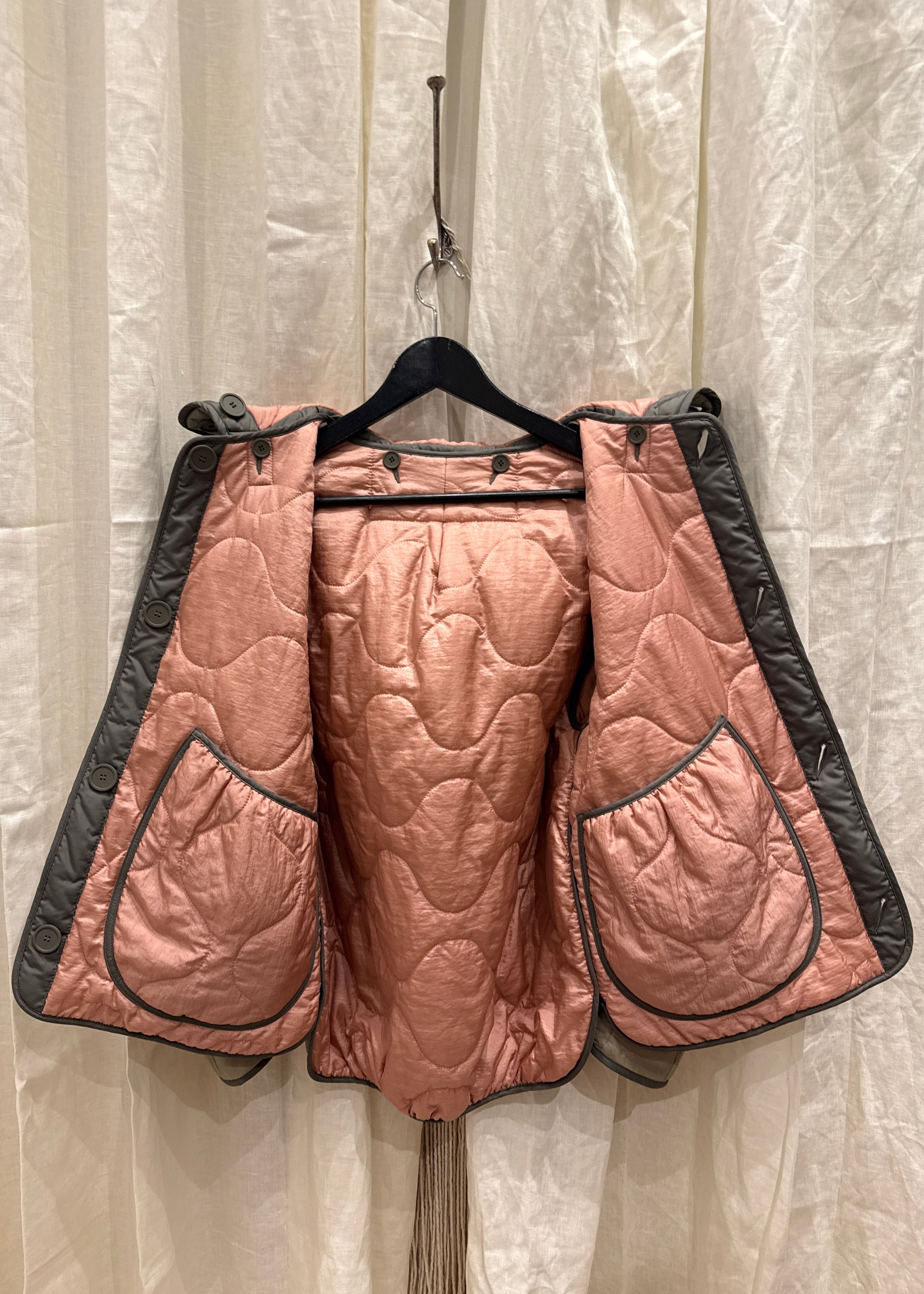 Marfa Stance Signature Cropped Quilt Olive & Soft Peach Second Hand – Dear Berlin