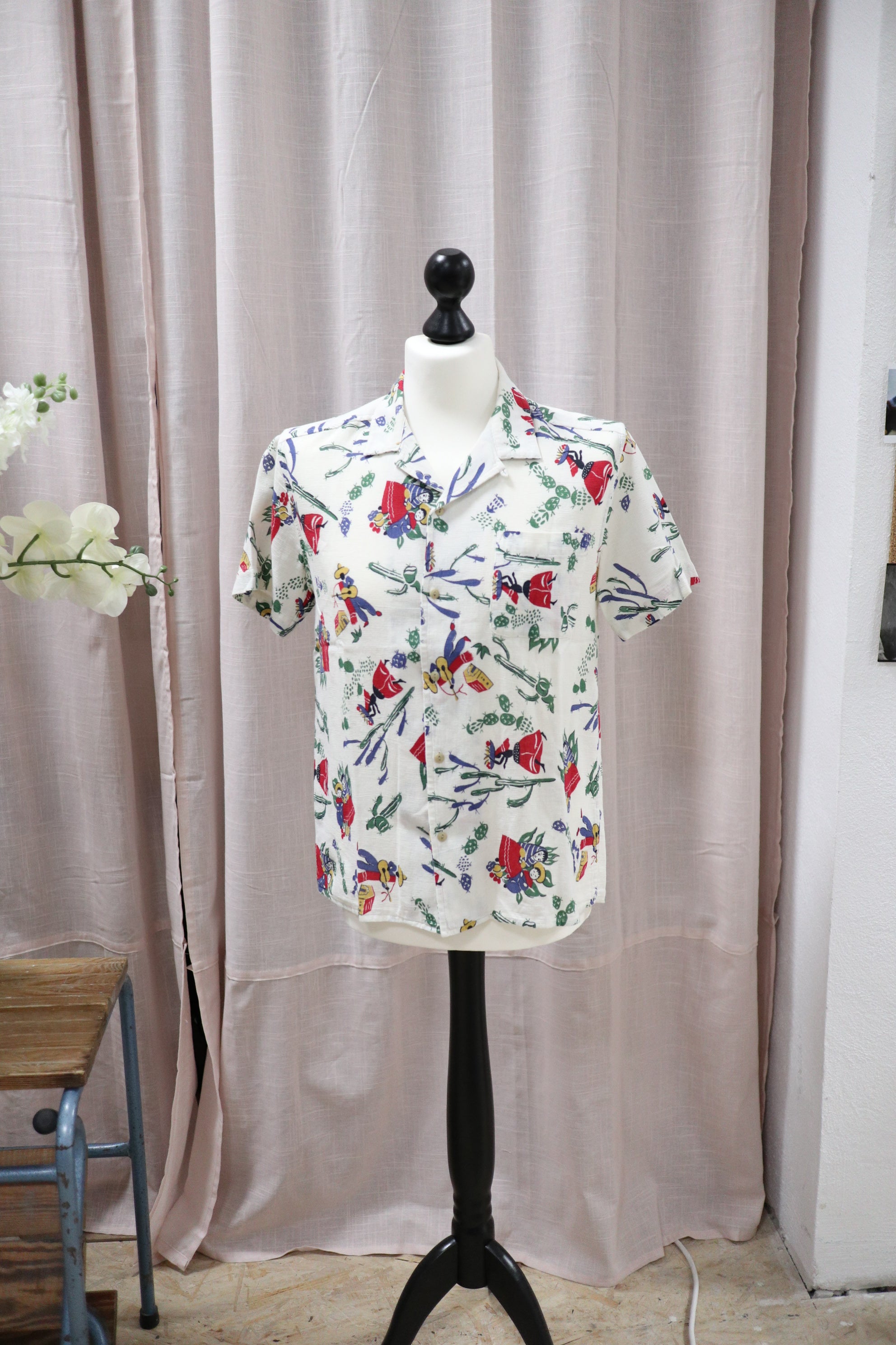 You Must Create "Malick" Shirt - M Second Hand – Dear Berlin