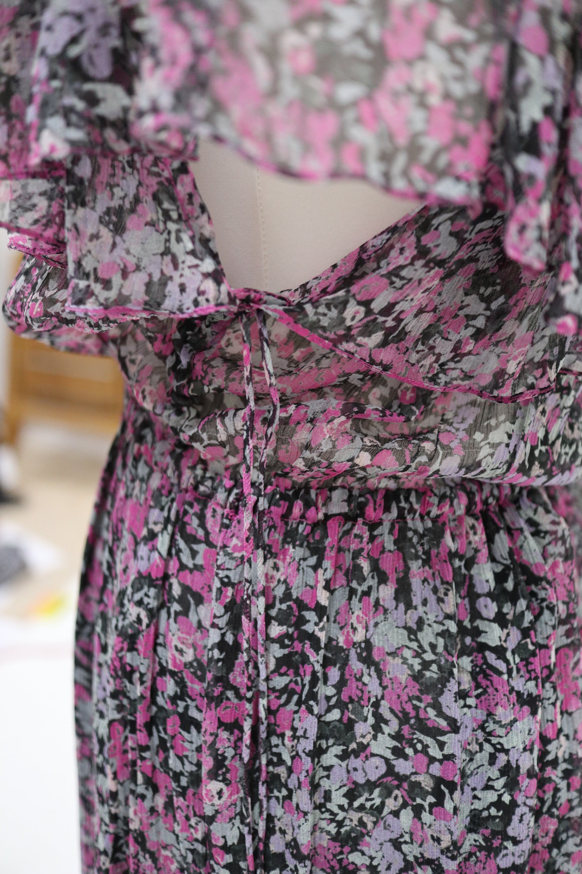 Isabel Marant Odelia Tired Silk Chiffon Dress- 34 Second Hand – Dear Berlin