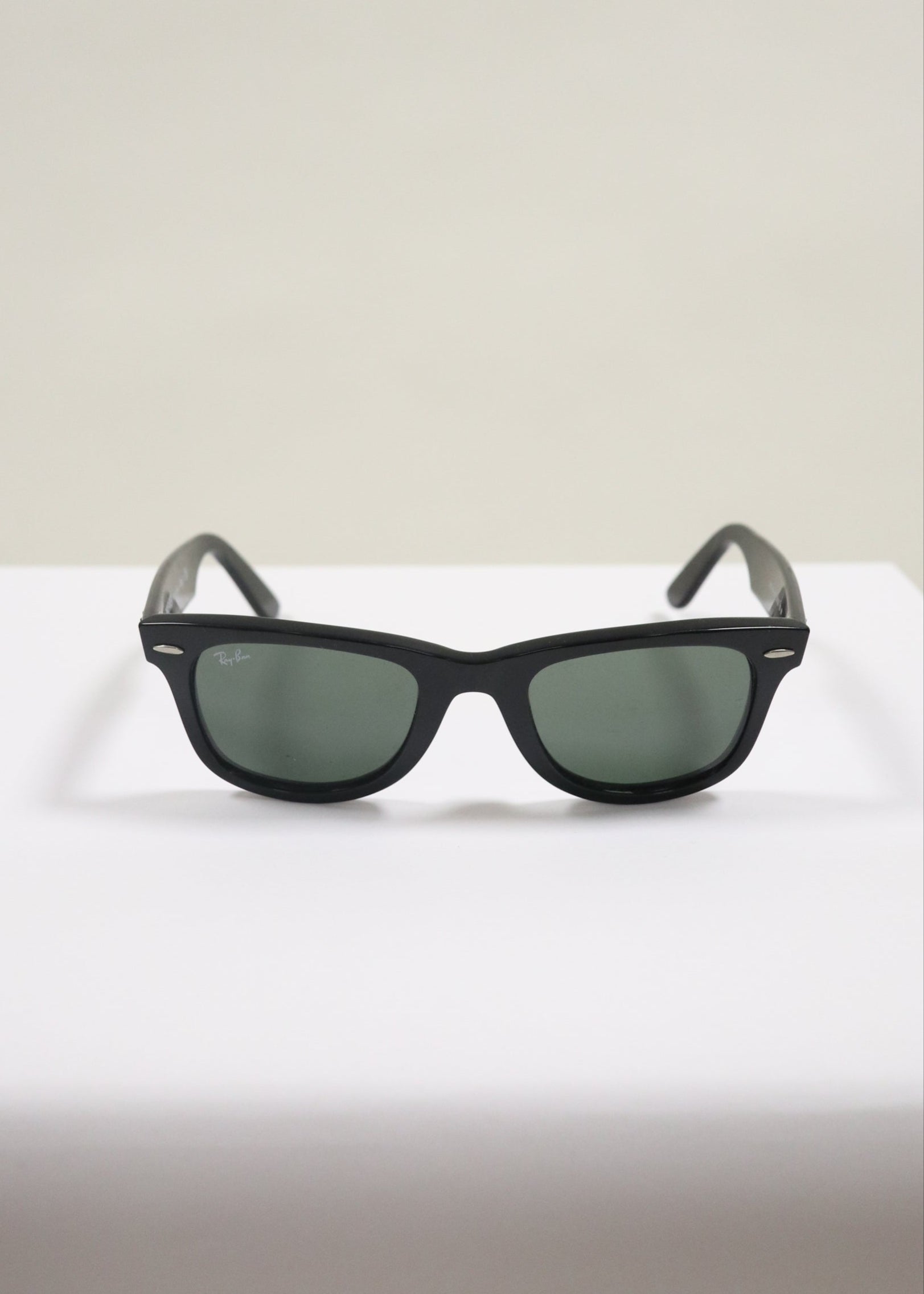 RAY BAN Wayfarrer sunglasses
