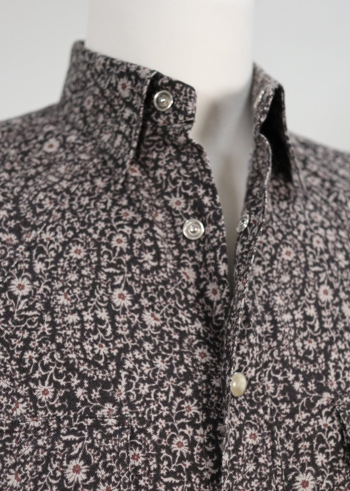Saint Laurent Hemd gemustert -Millefleur Second Hand – Dear Berlin