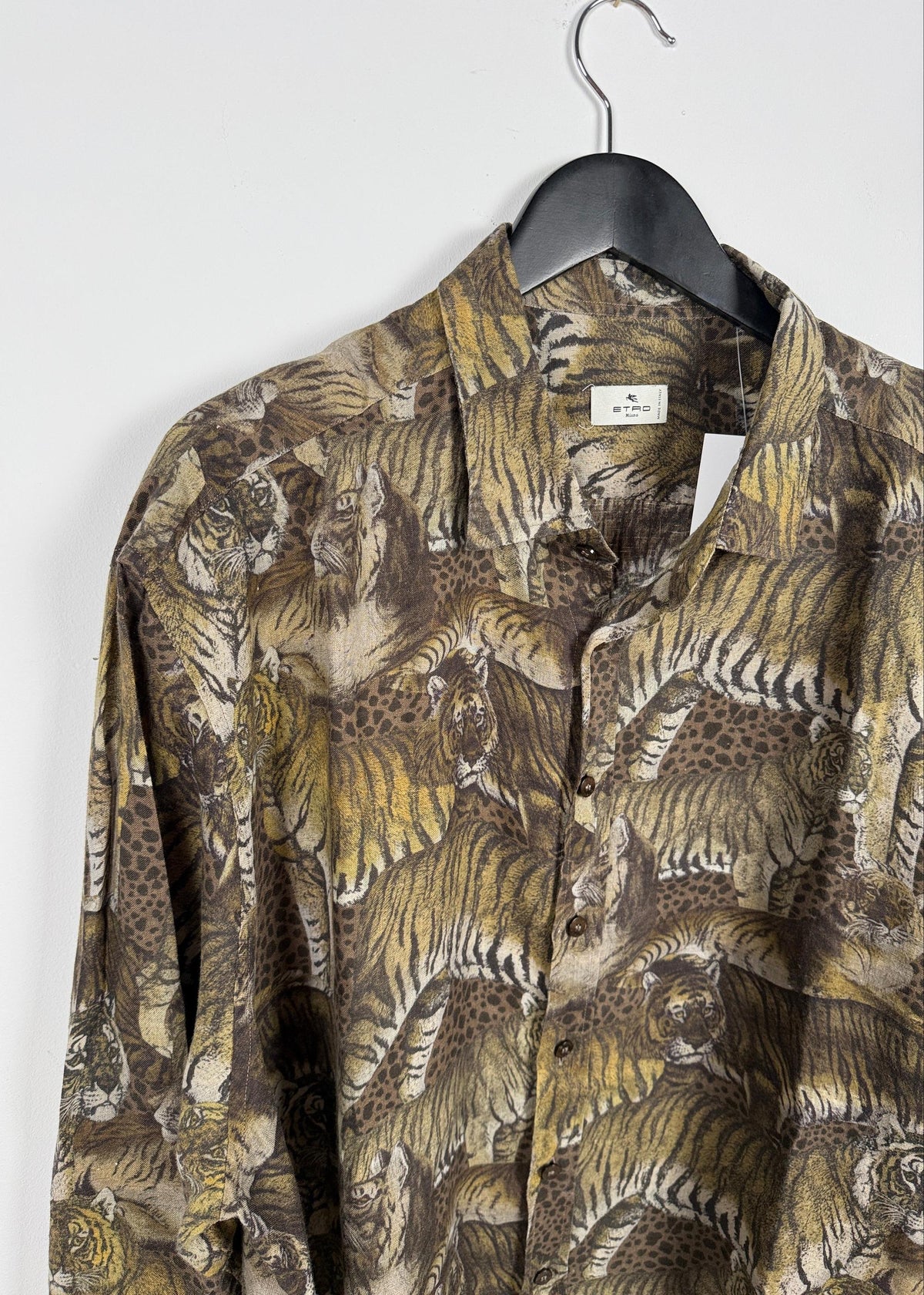 Etro Hemd mit Tigerprint allover Second Hand – Dear Berlin