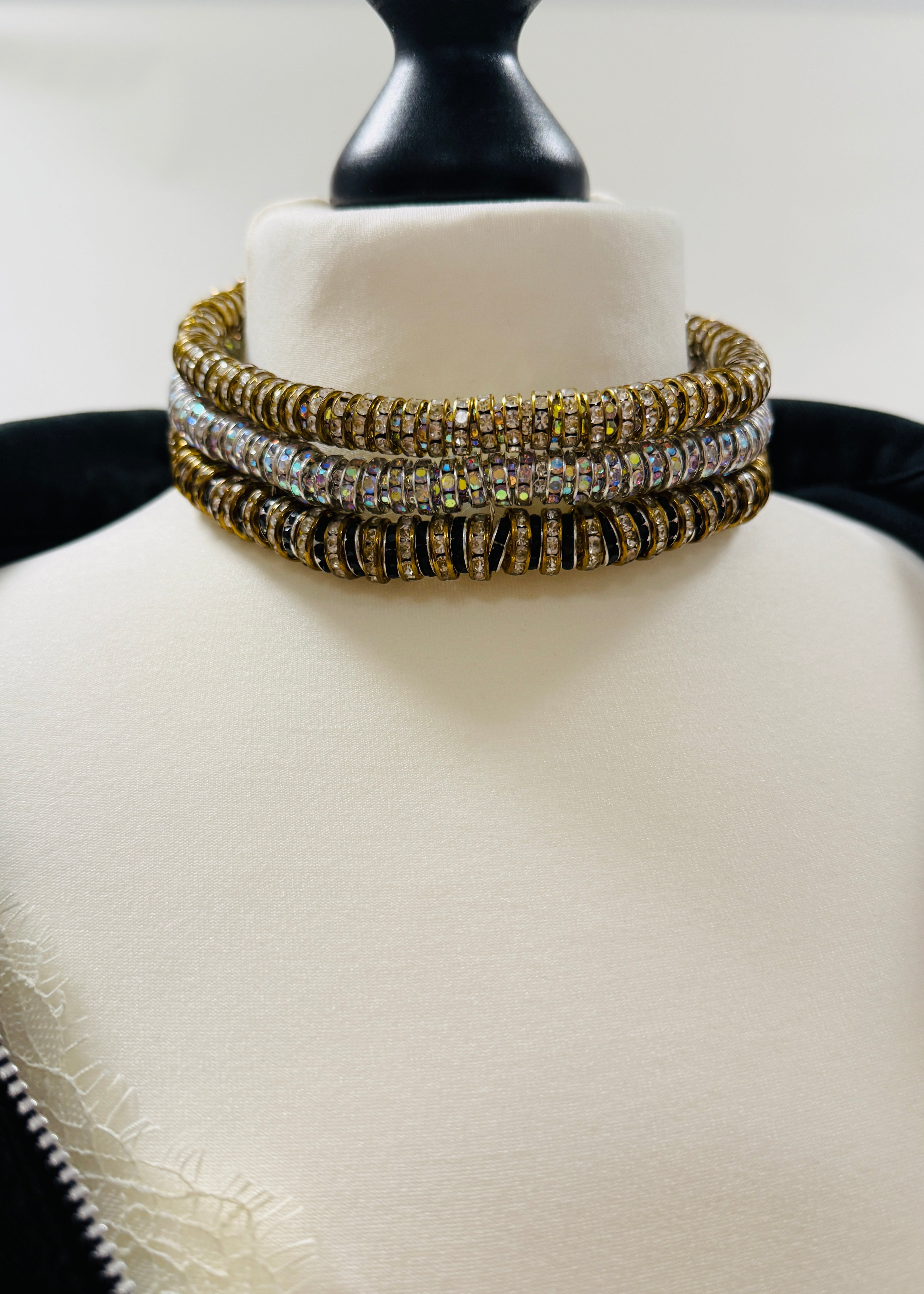 pearl octupuss.y choker