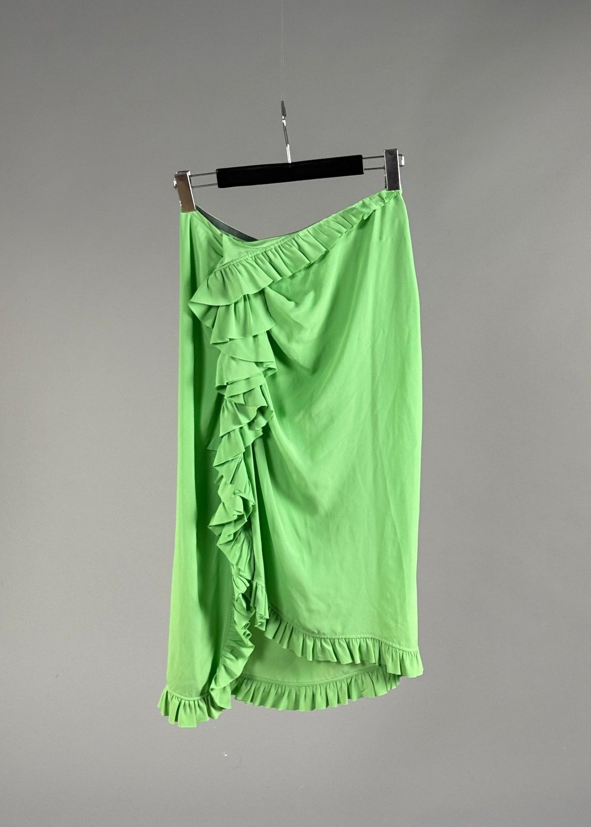 Ruffle-trimmed crêpe midi skirt in green-Dries Van Noten-Dear Berlin